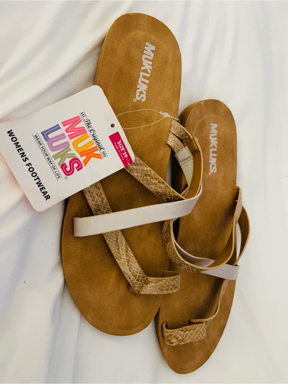 Muk Luks Women's Brown and Cream Strappy Sandals